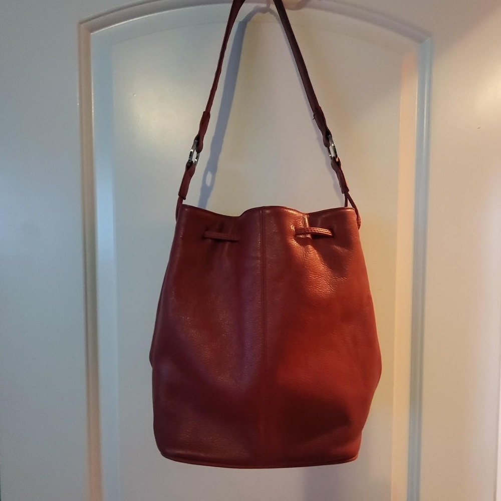 Chic Tan Leather Hobo Bag
